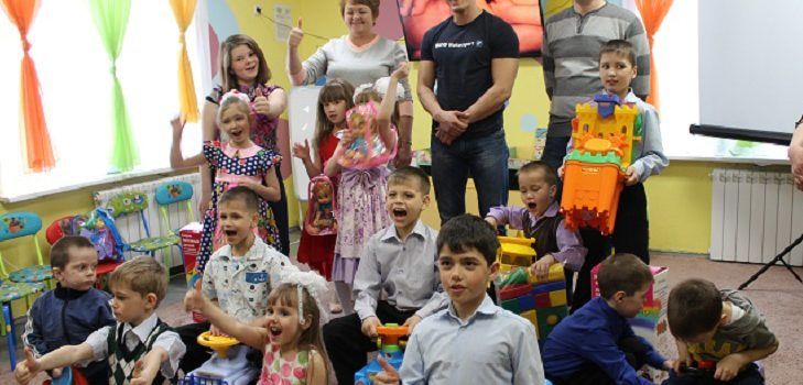 Как здорово, что все мы здесь сегодня собрались! Как здорово, что все мы здесь сегодня собрались!